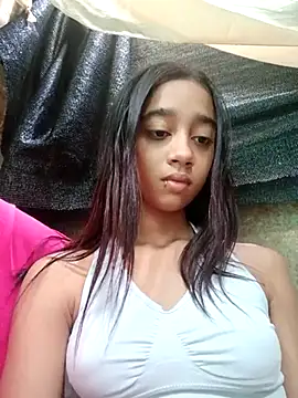 Snapshot of Zoe_Sweett18 chatting on 02-22-25, 12:19 Zoe Sweett18 online show from 02-22-25, 12:19