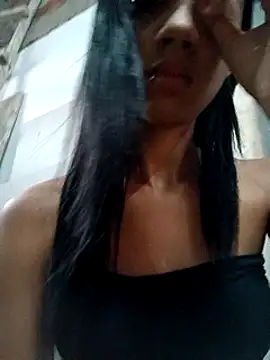 Snapshot of Zoe_Sweett18 chatting on 03-04-25, 12:33 Zoe Sweett18 online show from 03-04-25, 12:33