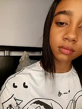 Zoe Sweett18 online show from 05-12-26, 07:11