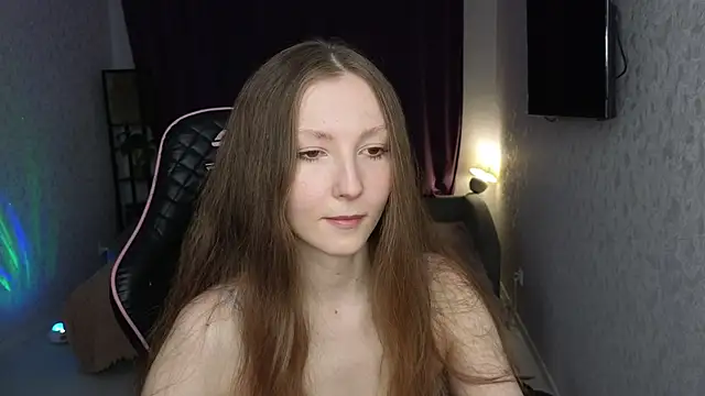 Snapshot of Sweeet_Lilit chatting on 05-03-26, 10:16 Sweeet Lilit online show from 05-03-26, 10:16