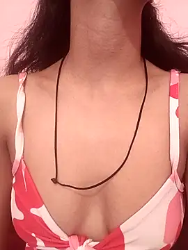 Snapshot of Miss_Cuteness chatting on 03-10-25, 09:53 Miss Cuteness online show from 03-10-25, 09:53
