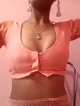 Snapshot of Miss_Cuteness chatting on 03-15-25, 07:20 Miss Cuteness online show from 03-15-25, 07:20