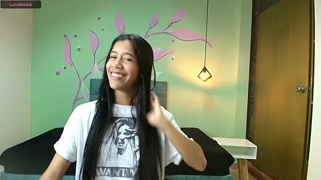 Connie Bell online show from 02-08-25, 06:12