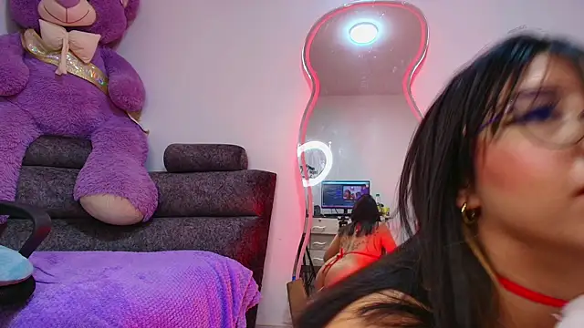 MiaFlamesxxx online show from 12-14-25, 01:44