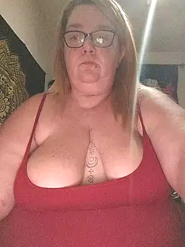 diosacurvy1984 online show from 11-14-25, 10:51