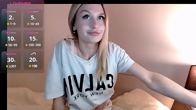 Snapshot of alice-dostoyevski chatting on 01-18-25, 04:31 alice-dostoyevski online show from 01-18-25, 04:31
