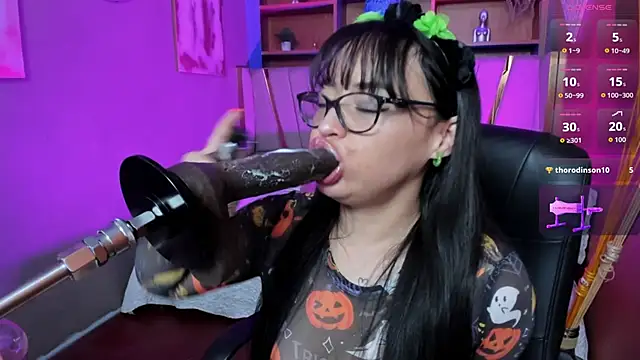 Rosie jhons online show from 10-24-25, 04:09