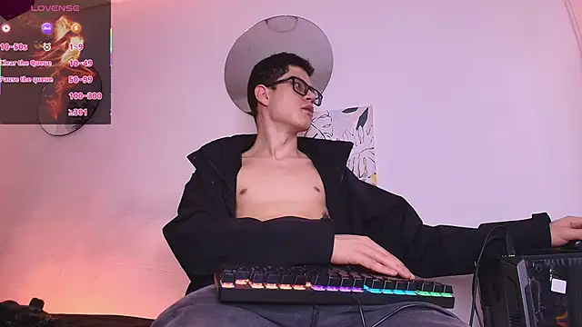 Snapshot of wolfandsky chatting on 02-20-26, 11:22 wolfandsky online show from 02-20-26, 11:22