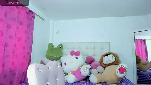 Snapshot of gabrielalukyanova_hard chatting on 01-25-25, 03:52 gabrielalukyanova hard online show from 01-25-25, 03:52