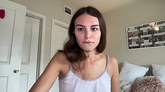 graciesmith27 online show from 06-23-26, 07:12