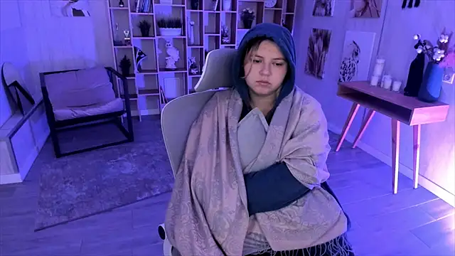 Snapshot of DiaAngell chatting on 09-30-25, 08:14 DiaAngell online show from 09-30-25, 08:14