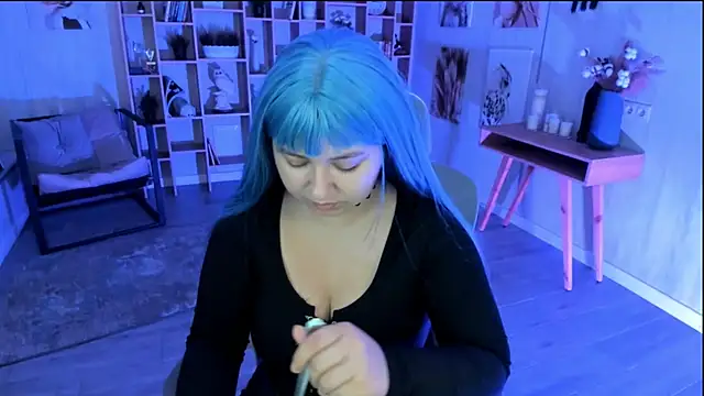 Snapshot of DiaAngell chatting on 10-11-25, 07:56 DiaAngell online show from 10-11-25, 07:56