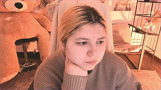 DiaAngell online show from 01-11-26, 07:19