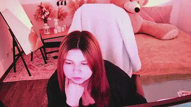 Snapshot of DiaAngell chatting on 04-20-26, 08:32 DiaAngell online show from 04-20-26, 08:32