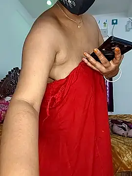 Snapshot of Sexybhabhi569 chatting on 09-13-25, 02:00 Sexybhabhi569 online show from 09-13-25, 02:00