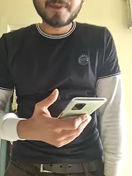 Snapshot of Marvelous_Piyush chatting on 01-17-25, 08:56 Marvelous Piyush online show from 01-17-25, 08:56