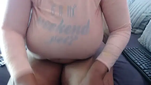 BUBBLYBUNNYxx online show from 12-05-25, 07:28