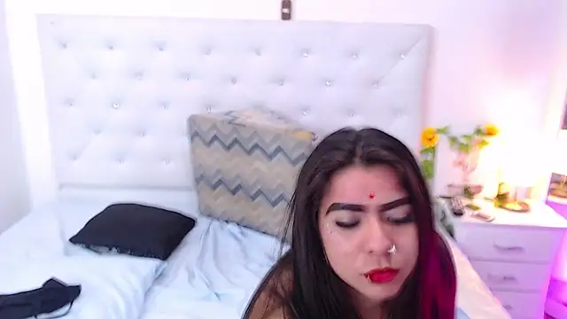 ninanaughty13 online show from 01-29-25, 08:14