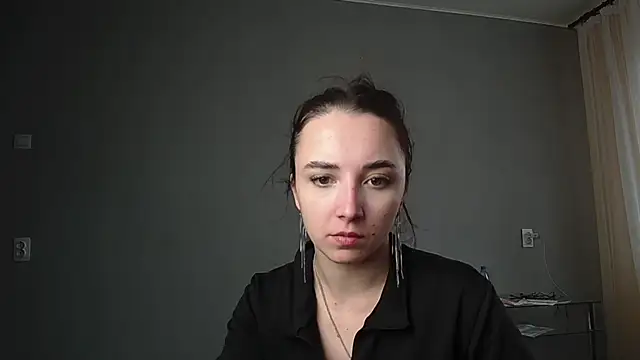 Snapshot of Eva_Gloryy chatting on 03-22-25, 02:14 Eva Gloryy online show from 03-22-25, 02:14