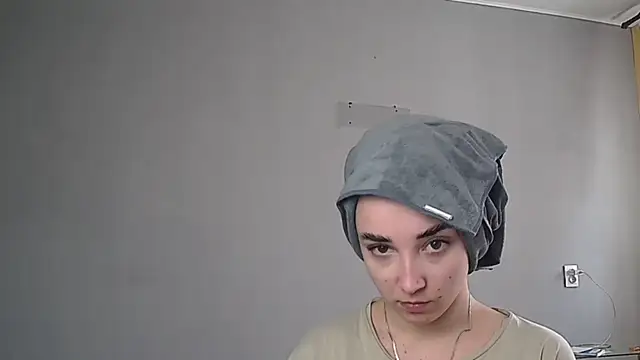 Snapshot of Eva_Gloryy chatting on 03-22-26, 11:46 Eva Gloryy online show from 03-22-26, 11:46