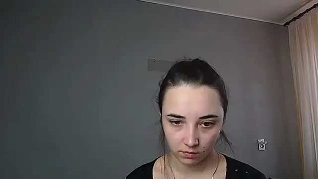Snapshot of Eva_Gloryy chatting on 04-04-26, 10:35 Eva Gloryy online show from 04-04-26, 10:35