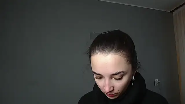 Snapshot of Eva_Gloryy chatting on 04-11-26, 08:40 Eva Gloryy online show from 04-11-26, 08:40