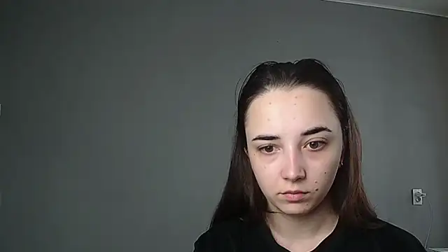 Snapshot of Eva_Gloryy chatting on 04-16-26, 07:42 Eva Gloryy online show from 04-16-26, 07:42