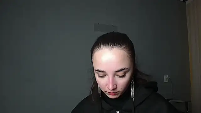 Snapshot of Eva_Gloryy chatting on 04-20-26, 07:26 Eva Gloryy online show from 04-20-26, 07:26