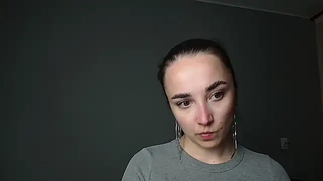 Snapshot of Eva_Gloryy chatting on 05-11-26, 07:00 Eva Gloryy online show from 05-11-26, 07:00