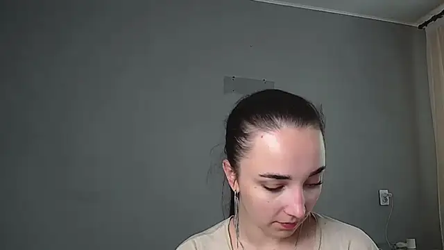 Eva Gloryy online show from 05-23-26, 01:26