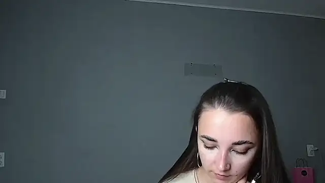 Eva Gloryy online show from 06-21-26, 09:28