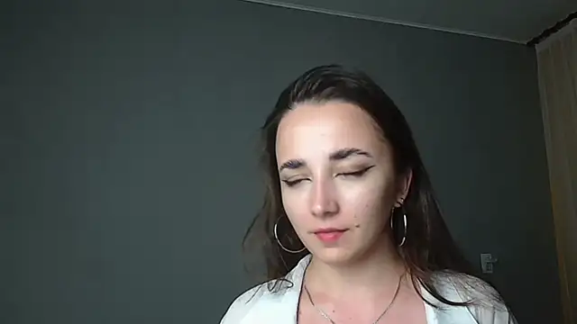 Eva Gloryy online show from 06-23-26, 09:46