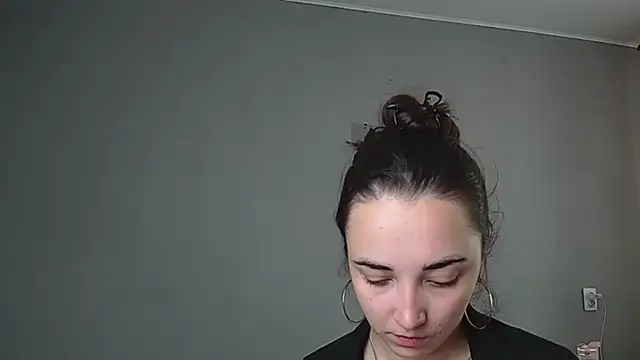Eva Gloryy online show from 06-27-26, 10:42
