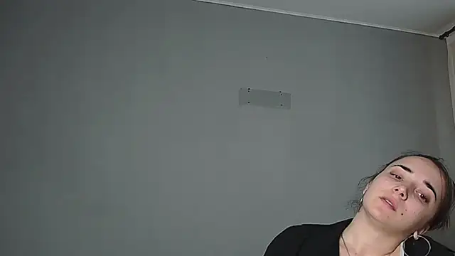 Eva Gloryy online show from 06-27-26, 12:22