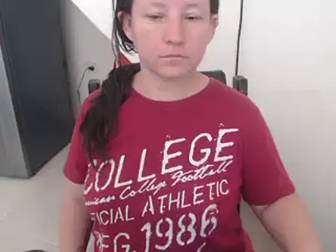 Snapshot of Yohis_Kiut25 chatting on 02-03-25, 03:59 Yohis Kiut25 online show from 02-03-25, 03:59