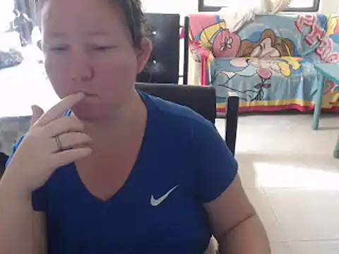 Snapshot of Yohis_Kiut25 chatting on 02-12-25, 02:21 Yohis Kiut25 online show from 02-12-25, 02:21