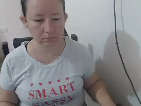 Snapshot of Yohis_Kiut25 chatting on 02-18-25, 01:11 Yohis Kiut25 online show from 02-18-25, 01:11