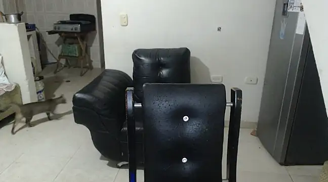 Snapshot of Yohis_Kiut25 chatting on 03-05-25, 07:05 Yohis Kiut25 online show from 03-05-25, 07:05