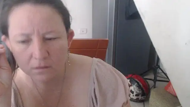 Snapshot of Yohis_Kiut25 chatting on 09-21-25, 07:15 Yohis Kiut25 online show from 09-21-25, 07:15