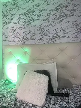 viktoria davis  online show from 02-23-25, 09:59