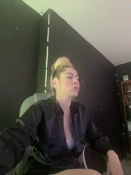 viktoria davis  online show from 03-08-25, 10:56