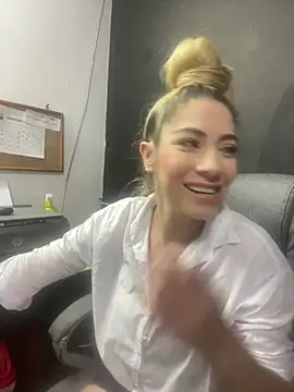 viktoria davis  online show from 03-14-25, 10:16