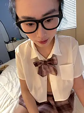 ha888we online show from 10-10-25, 04:06