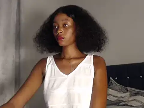 Snapshot of NairobiDazelle chatting on 02-17-25, 08:58 NairobiDazelle online show from 02-17-25, 08:58