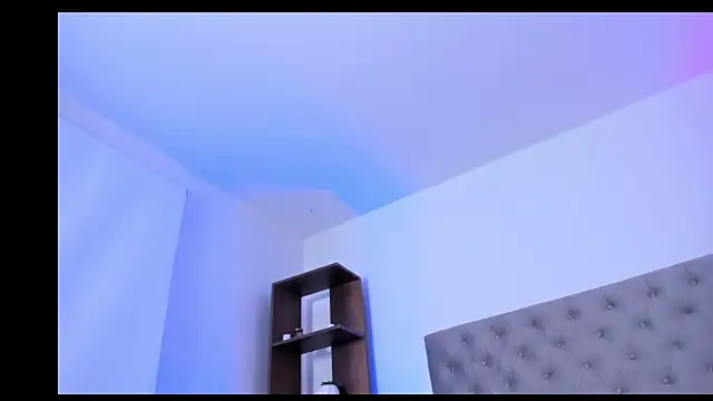 Dayana  Ospina online show from 02-05-25, 01:47