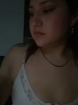 Snapshot of tania_23 chatting on 02-21-25, 11:10 tania 23 online show from 02-21-25, 11:10