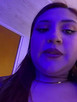 Snapshot of tania_23 chatting on 03-21-25, 10:50 tania 23 online show from 03-21-25, 10:50