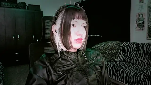 roxy toxic online show from 04-29-26, 12:59