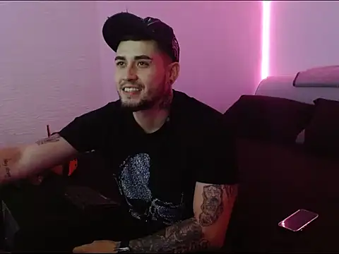 Lliam 2 online show from 01-18-25, 02:47