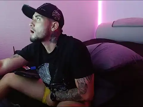 Lliam 2 online show from 01-18-25, 05:52